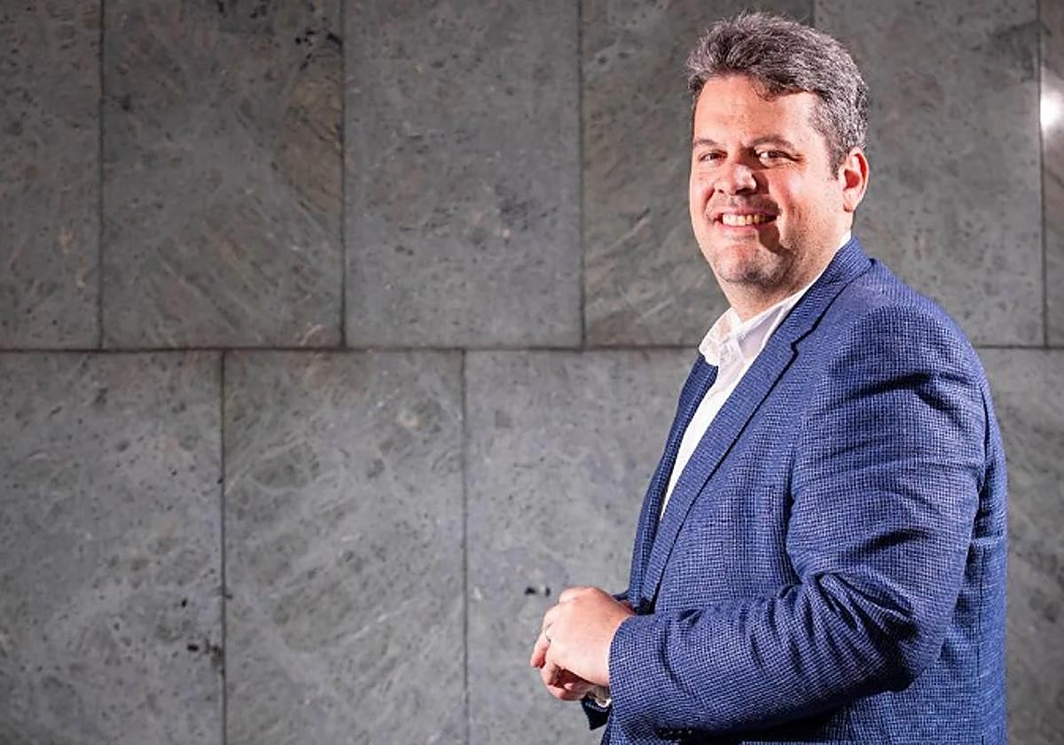 Carlos Porcel, alcalde de Maracena.