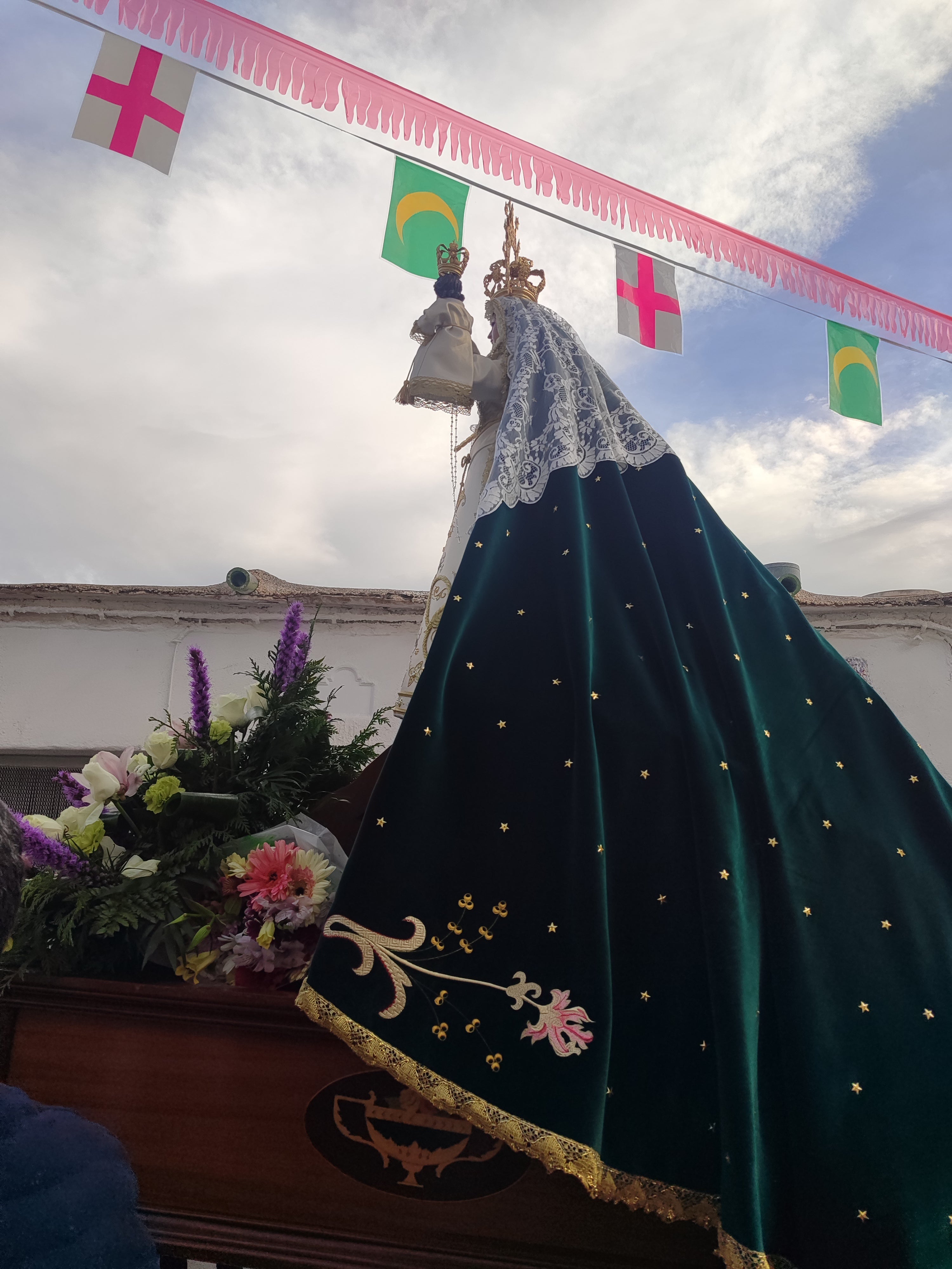 Las Fiestas de Moros y Cristianos de Olula de Castro en imágenes