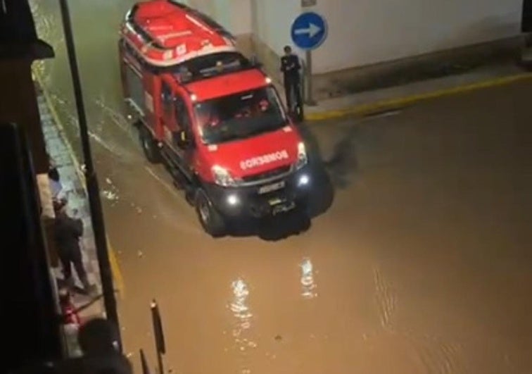 Calles anegadas en Chauchina.