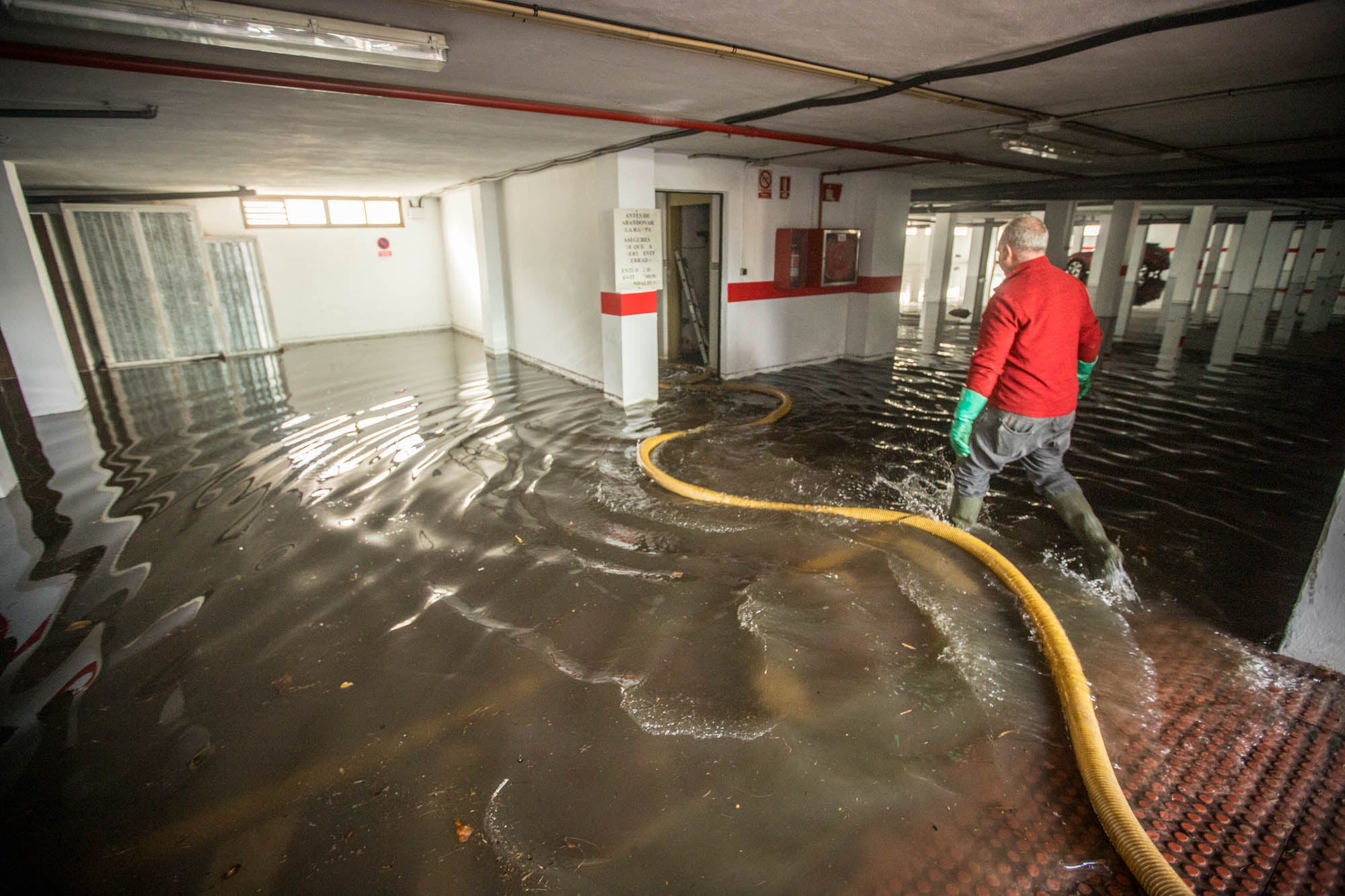 Los efectos del temporal en la Costa de Granada, en imágenes