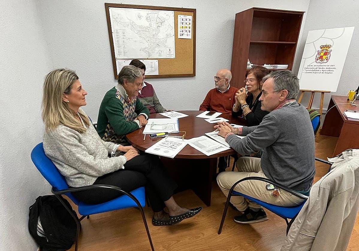 Reunión entre Antonio Losa y representantes de las entidades ecologistas.