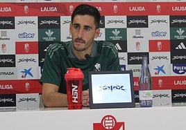 Diego Mariño comparece en la sala de prensa de la Ciudad Deportiva.