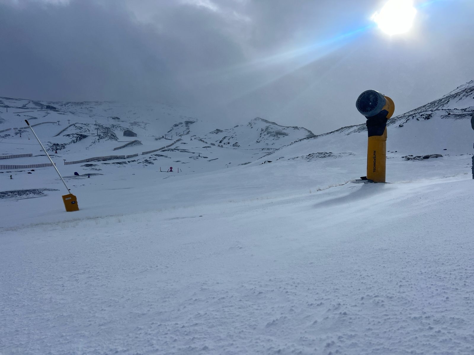 La nevada caída en la Sierra, en imágenes