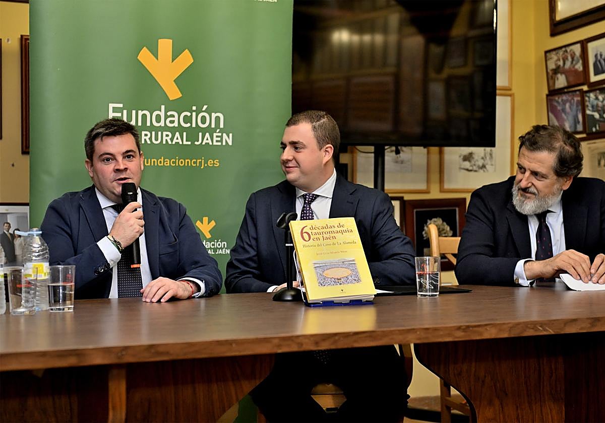 Presentación del libro 'Seis décadas de tauromaquia en Jaén'