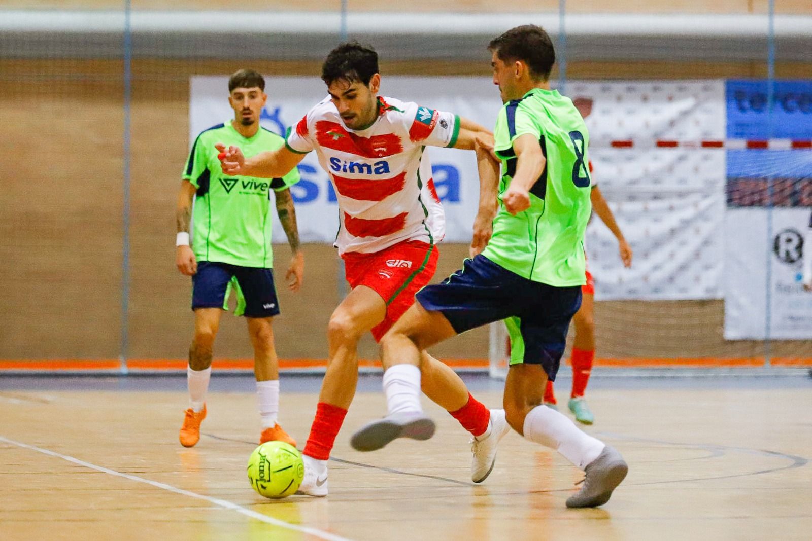 Ataque del Sima Granada en el partido de esta noche en el pabellón Núñez Blanca.