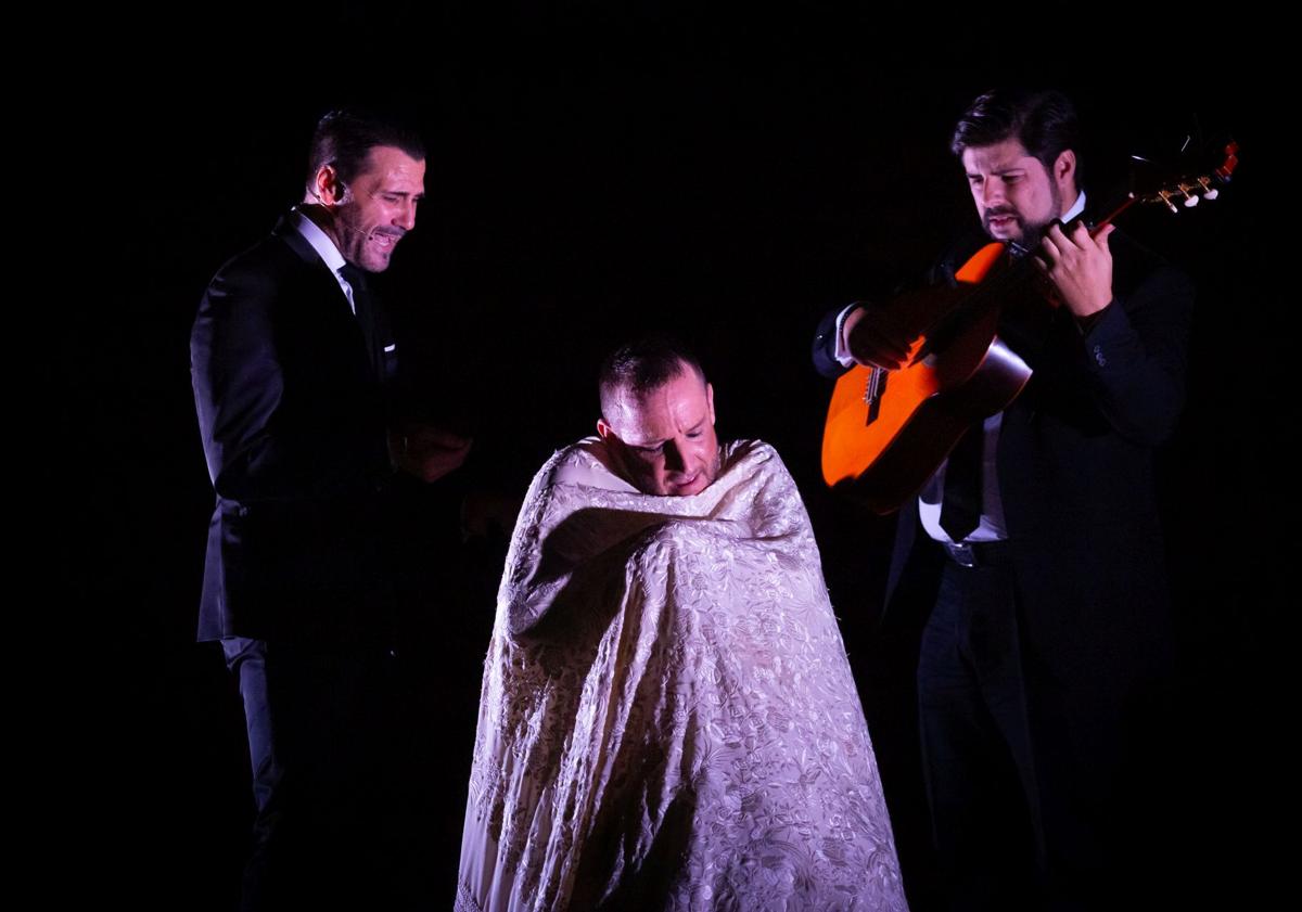 Imagen principal - Espectáculo de Manuel Liñán en el Auditorio Manuel de Falla.