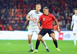 Uzuni, en su último partido con Albania.