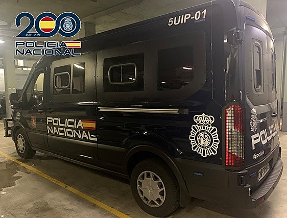 Detenido en Granada por amenazar e intentar agredir con un cuchillo a su casera