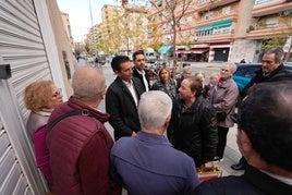 Visita del grupo municipal socialista al Zaidín este martes.