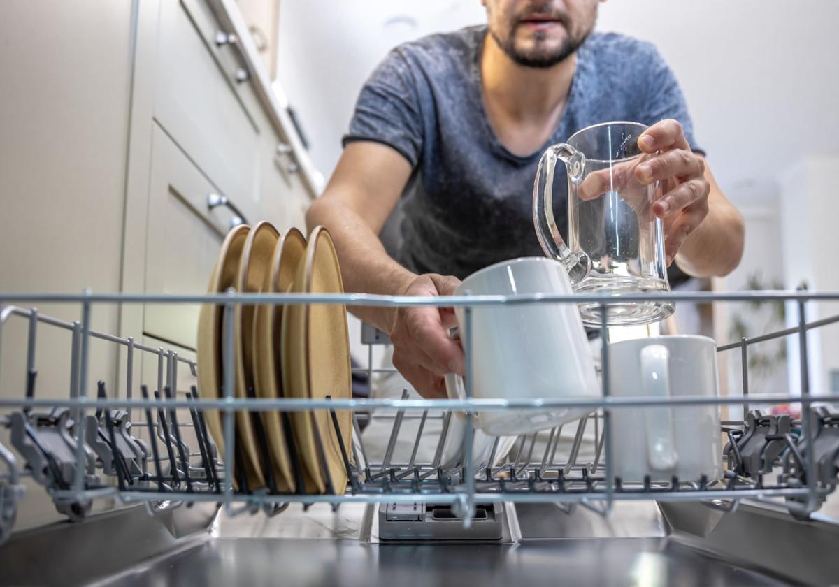 El truco a la hora de comprar un lavavajillas del que informa la OCU.