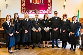 Jura de los nuevos miembros del Colegio de Graduados Sociales.