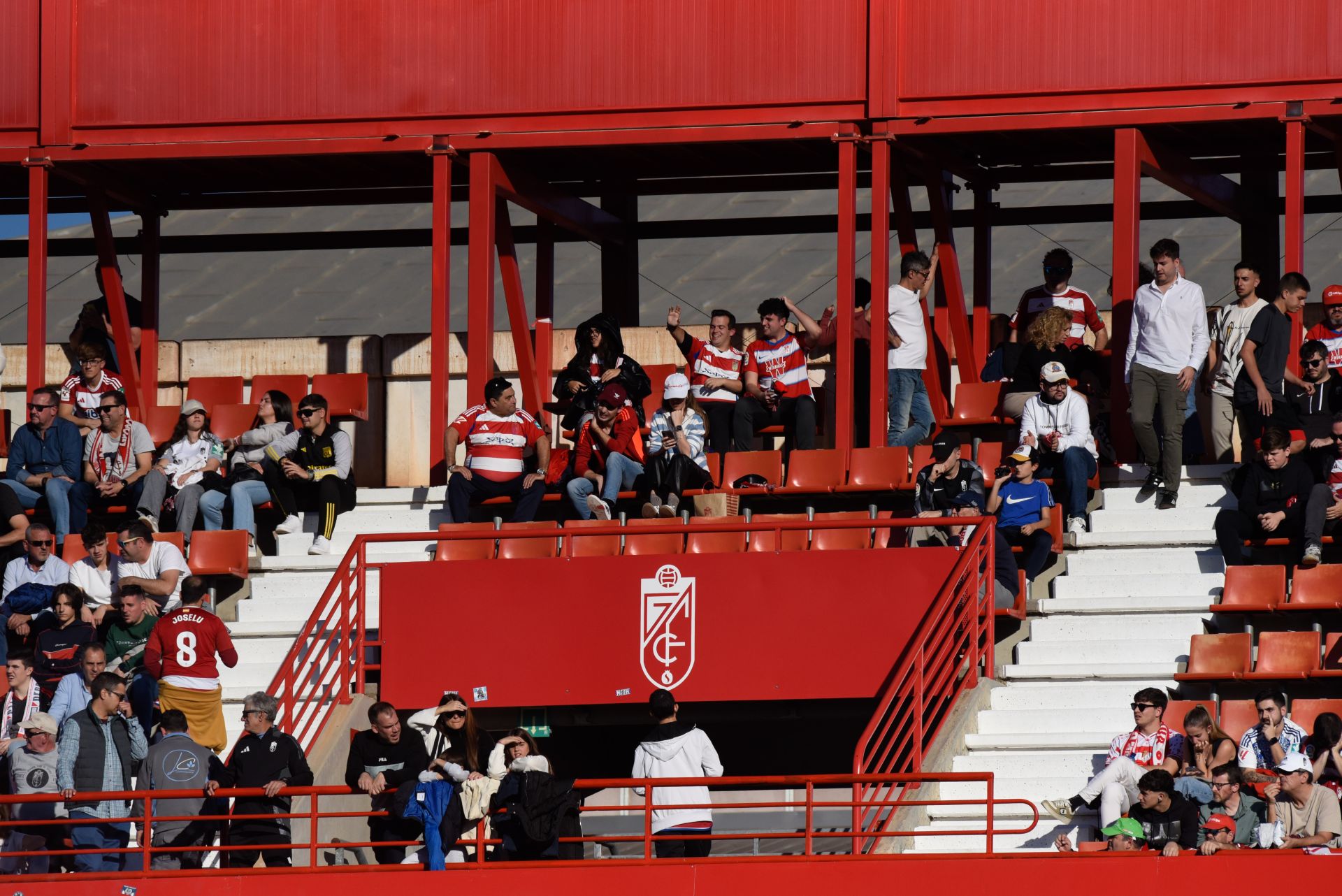 Encuéntrate en Los Cármenes en el Granada-Cádiz