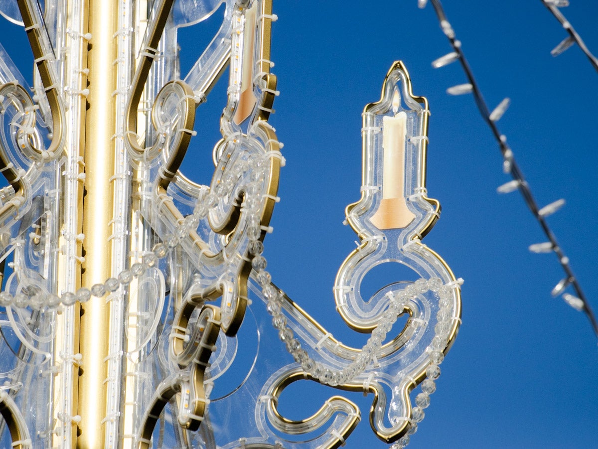 Lámparas de salón iluminarán la Navidad en la Plaza del Carmen