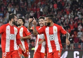 La sociedad del gol, con Leo Baptistao, Luis Suárez y Pozo, que abrió el marcador.