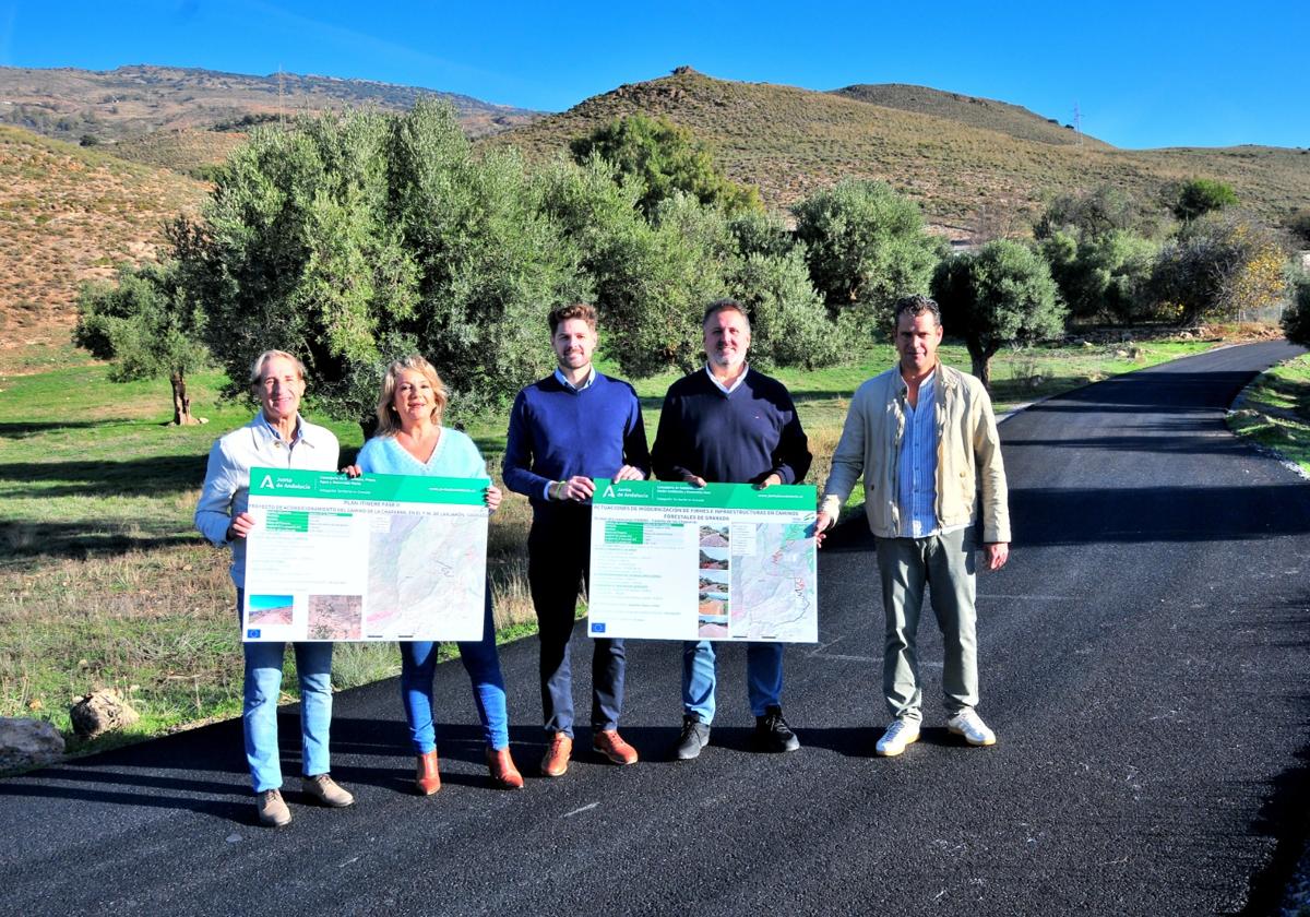 Obras de mejora en el camino de La Chaparra de Lanjarón