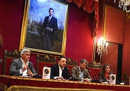 El diestro Manuel Escribano pone el «no hay billetes» en el Ayuntamiento