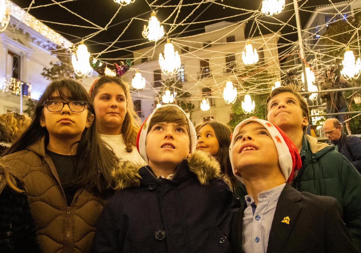 Encendido navideño en Granada.