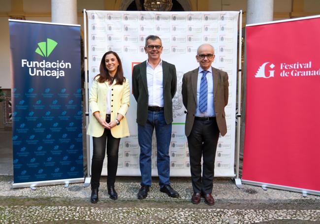 Rico, Ferreira y Pinamonti, en el acto de presentación.