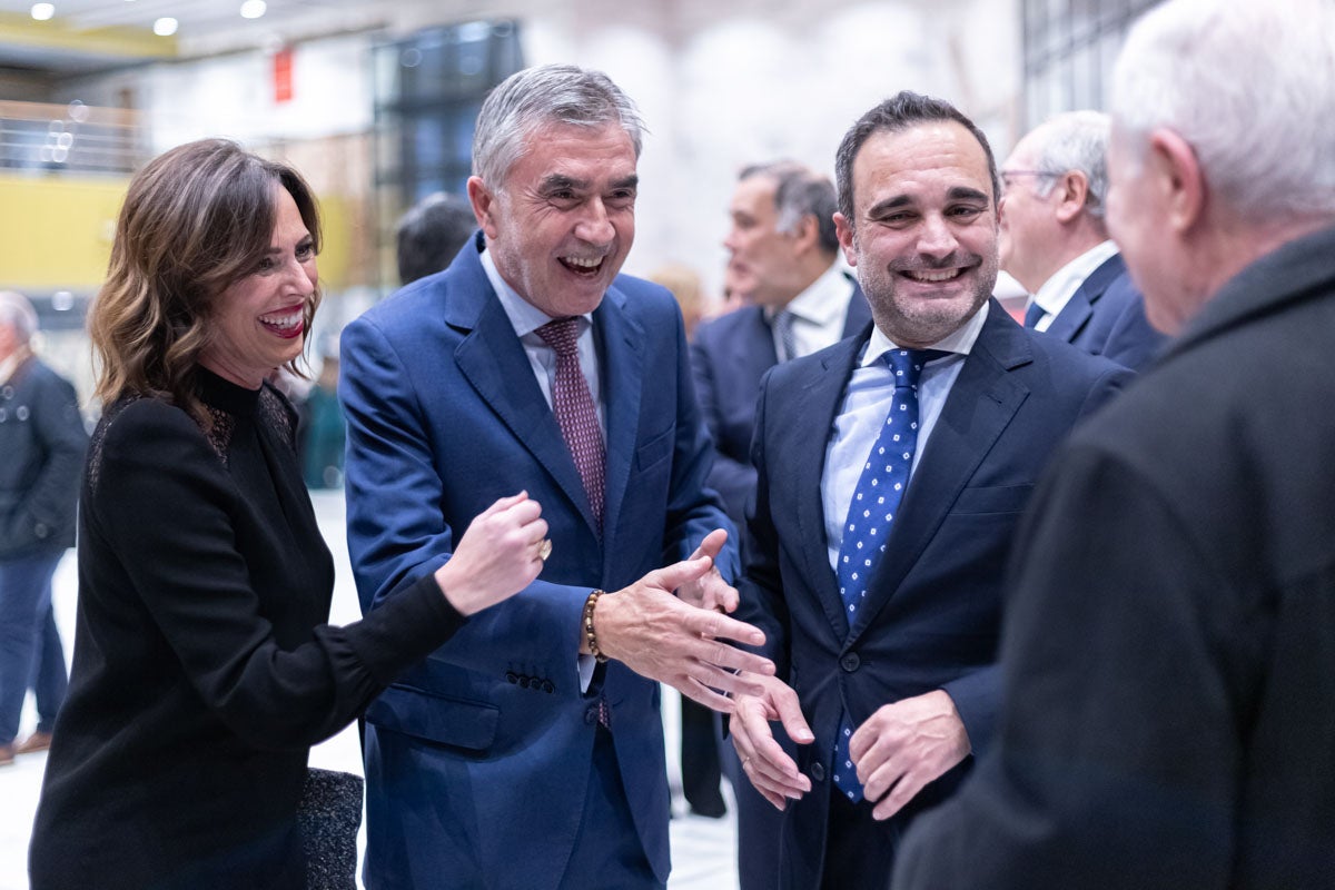 La alfombra roja y el cóctel de los IDEALES