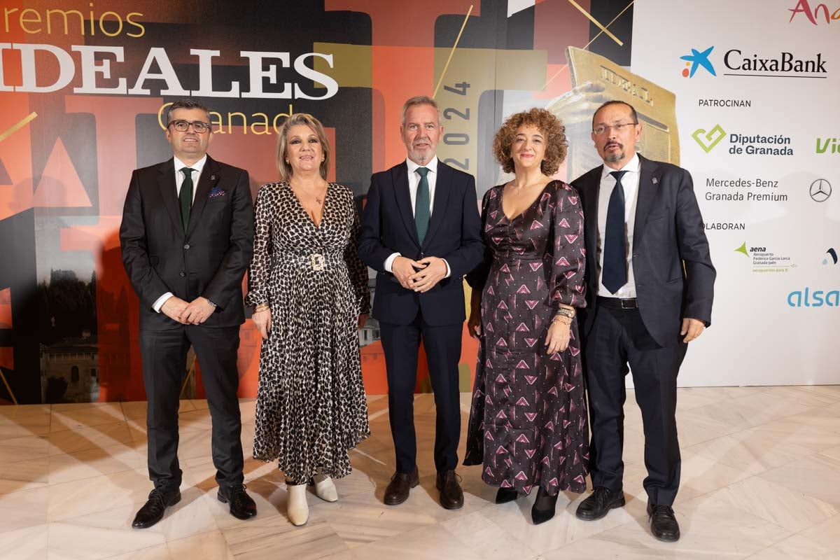 Las imágenes de los invitados a la gala de los Premios IDEALES 2024