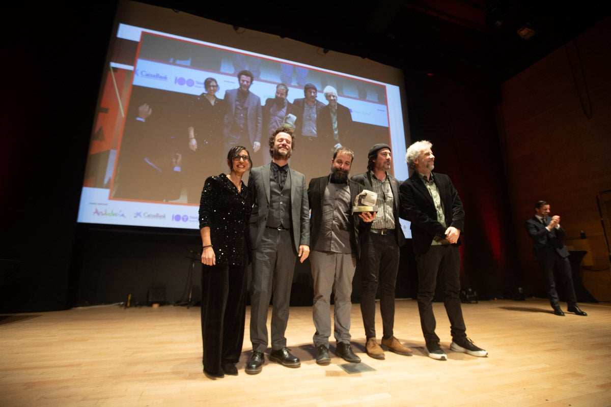 La alfombra roja y el cóctel de los IDEALES