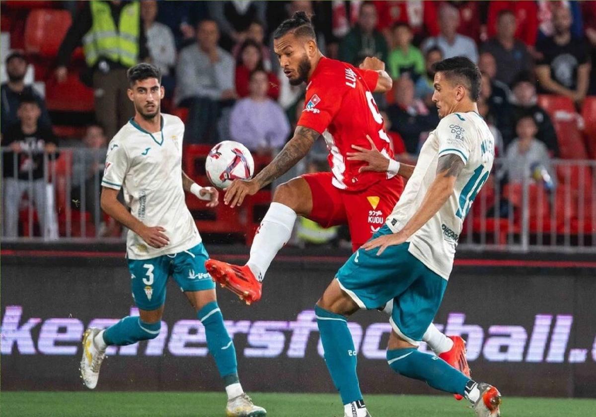 Luis Suárez durante el partido contra el Córdoba