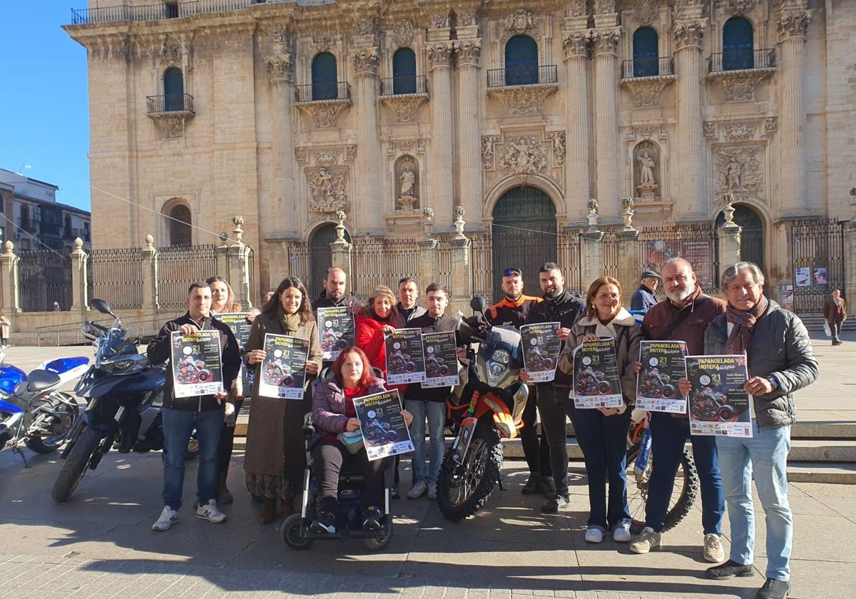 Presentación de la séptima edición de la Papanoelada Motera de Jaén.