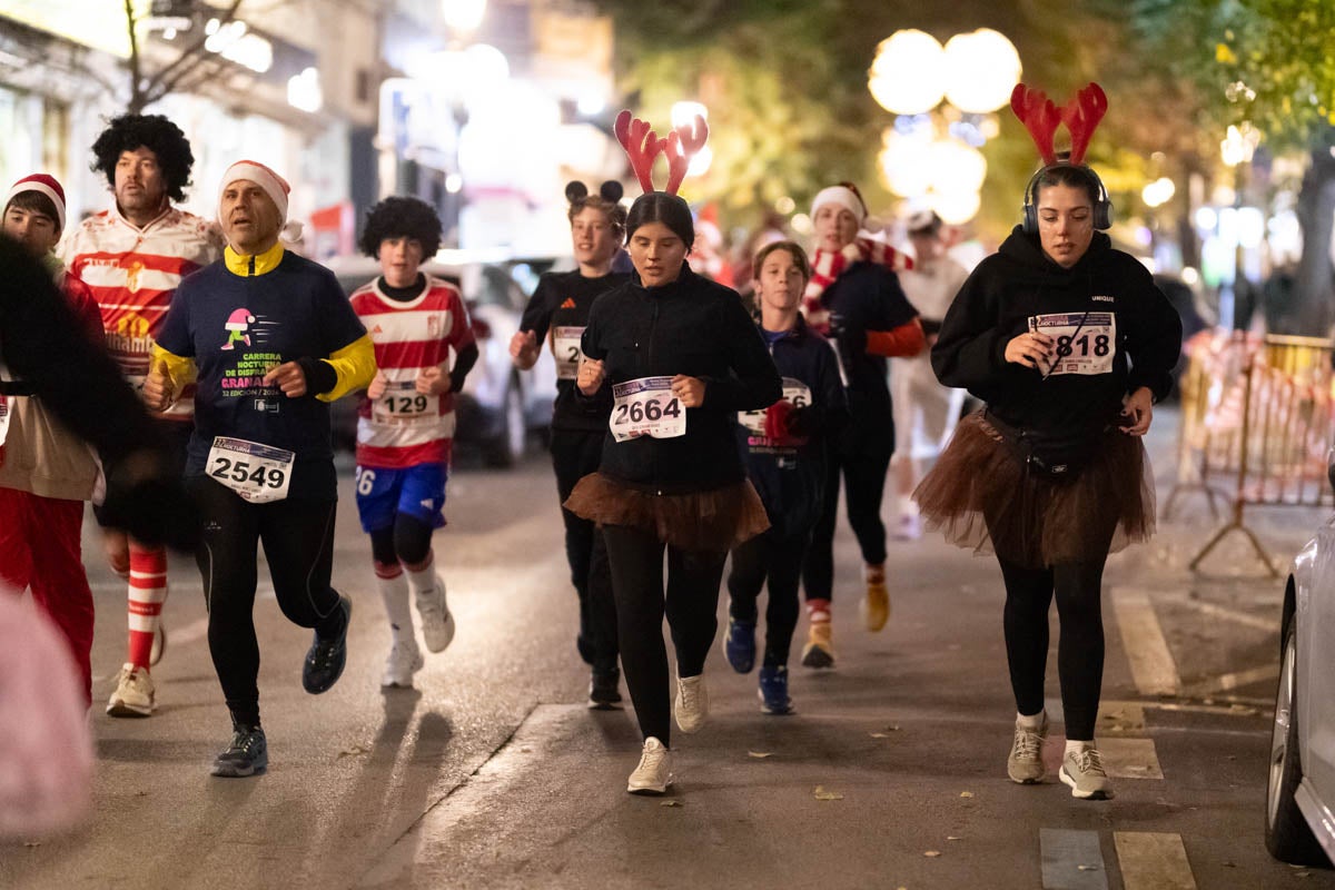 Encuéntrate en la carrera nocturna de disfraces de Granada