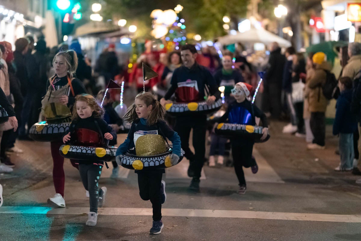 Encuéntrate en la carrera nocturna de disfraces de Granada