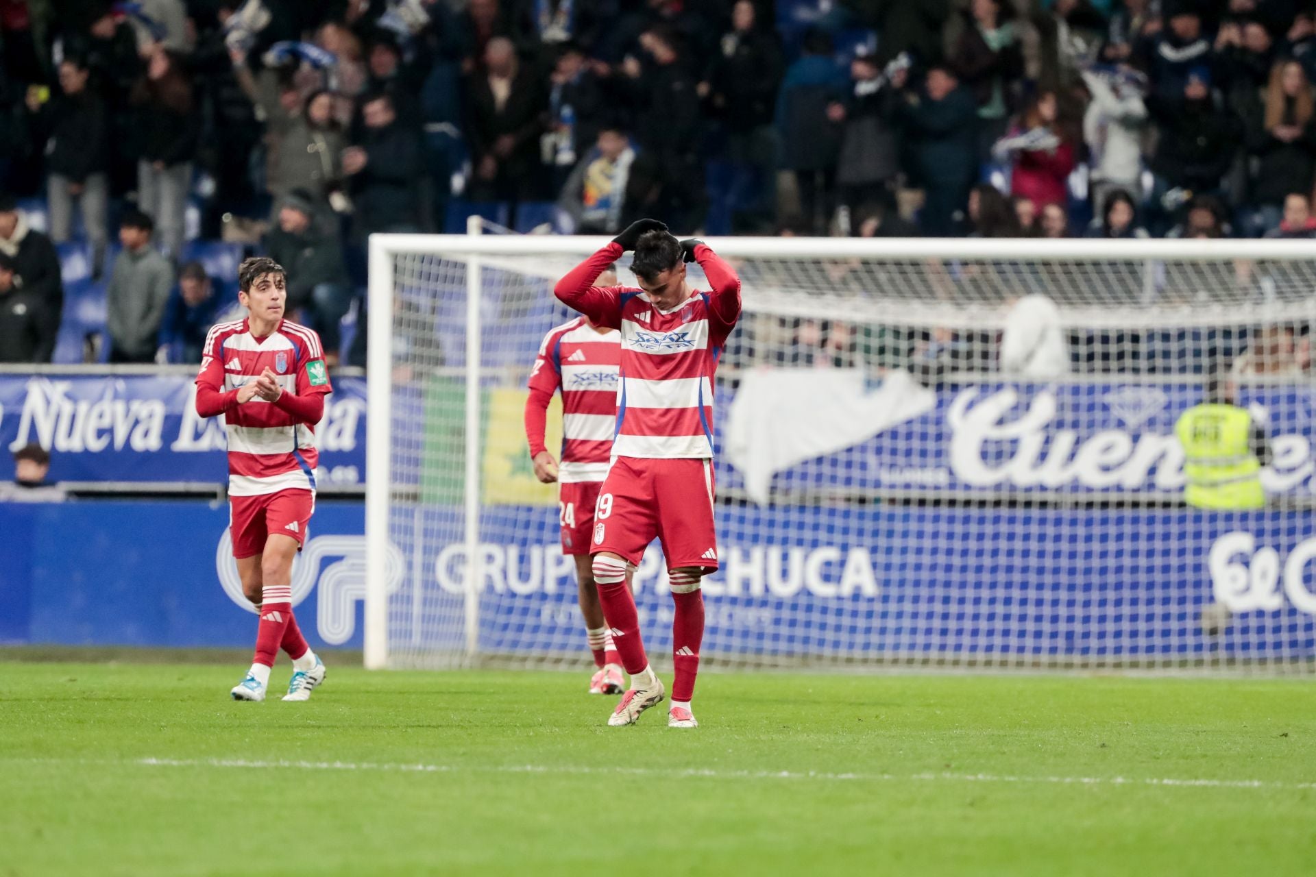 Las mejores imágenes del partido del Granada CF contra el Real Oviedo