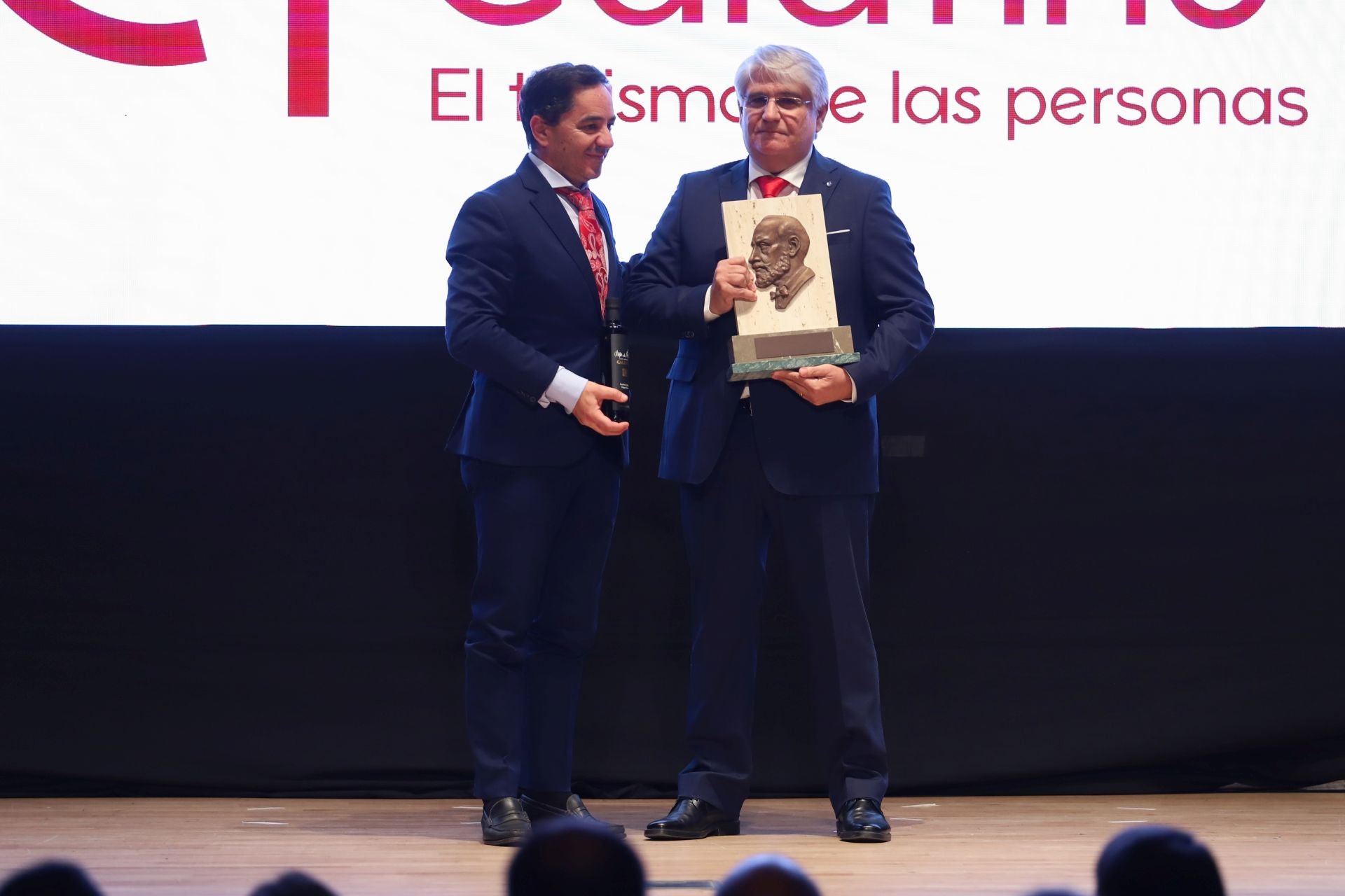 Las mejores imágenes de la gala de premios Duque San Pedro de Galatino