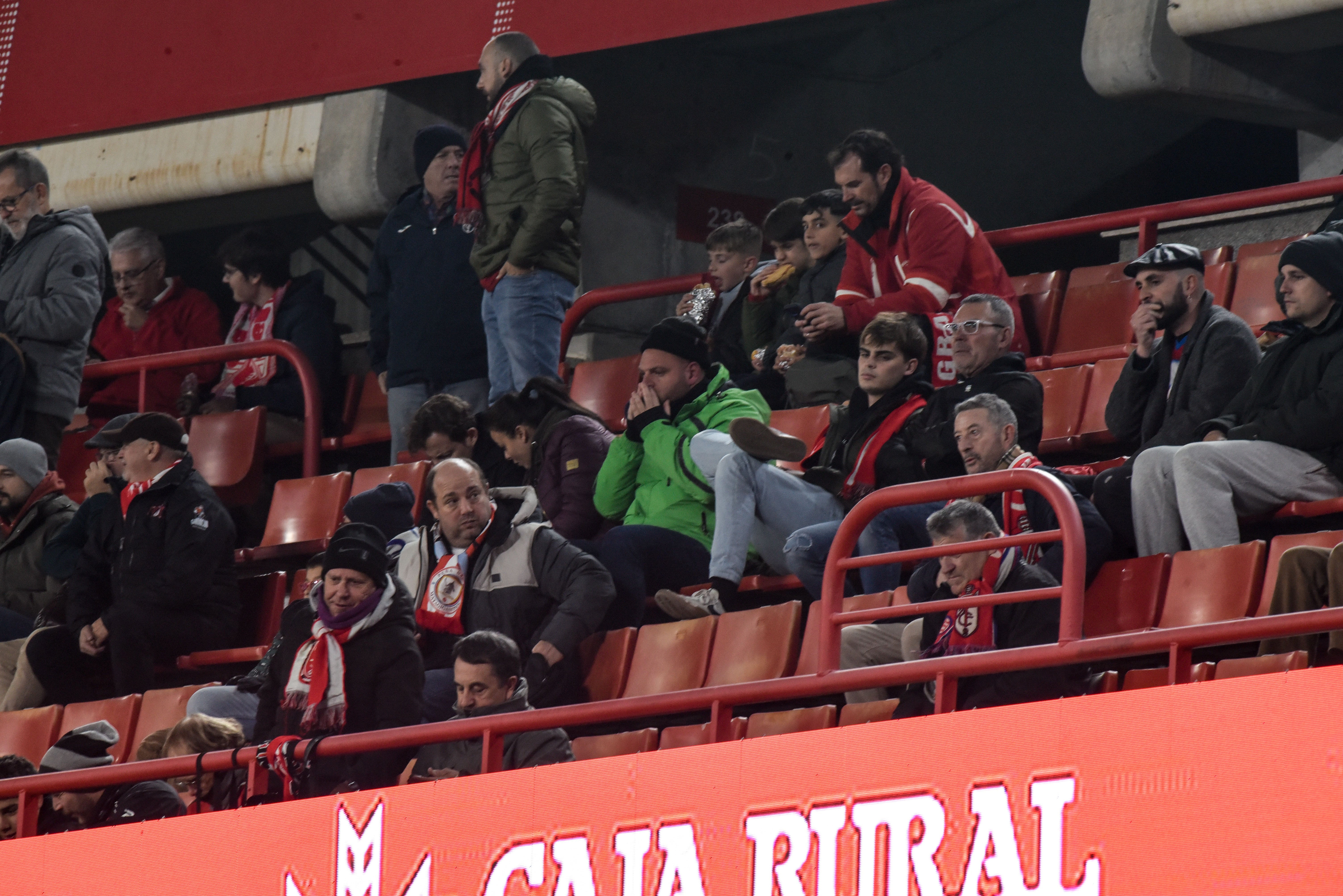 Encuéntrate en Los Cármenes en el Granada-Cartagena