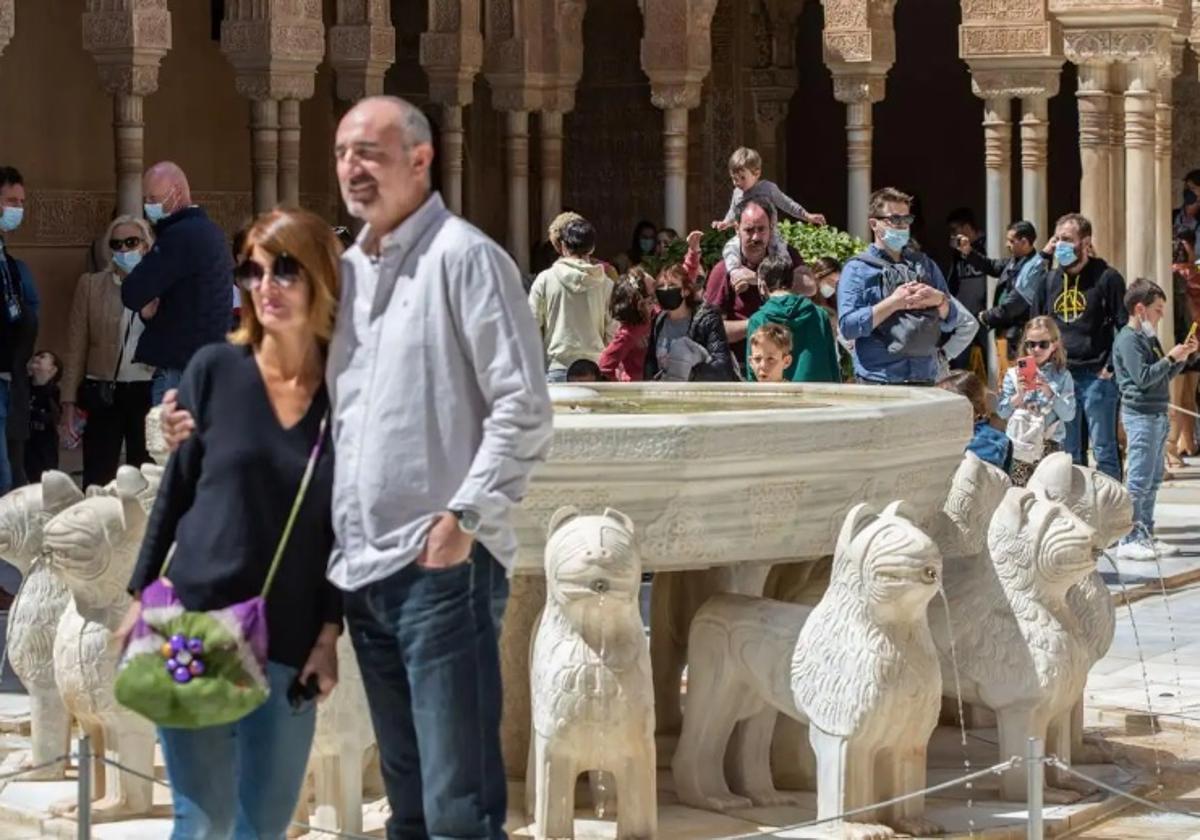 La guía definitiva de Granada que lanza The Independent para la invasión británica