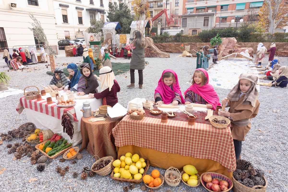 Las imágenes del belén viviente de Siervas del evangelio