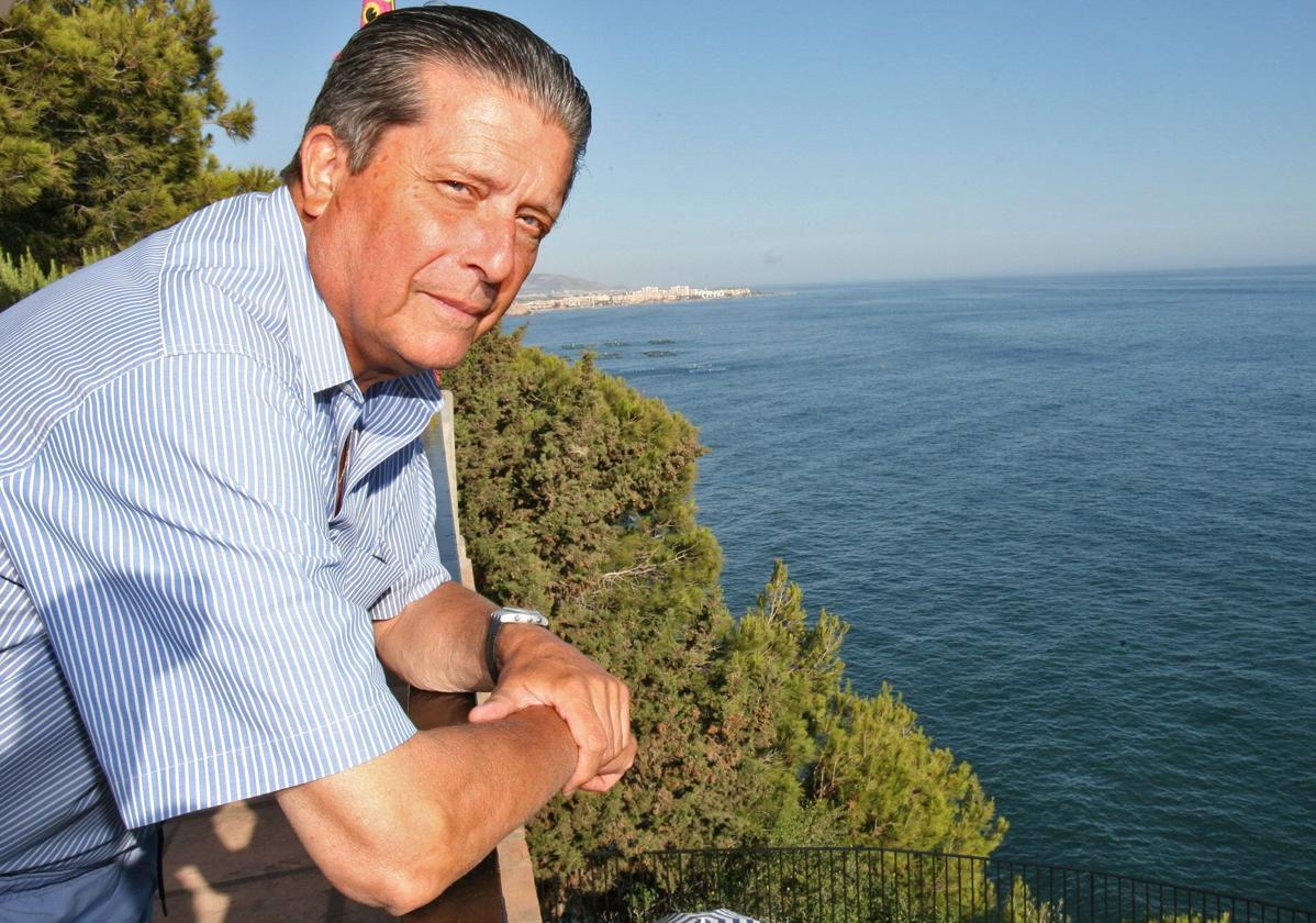 Federico Mayor Zaragoza, exministro y exrector de la UGR, en Salobreña.