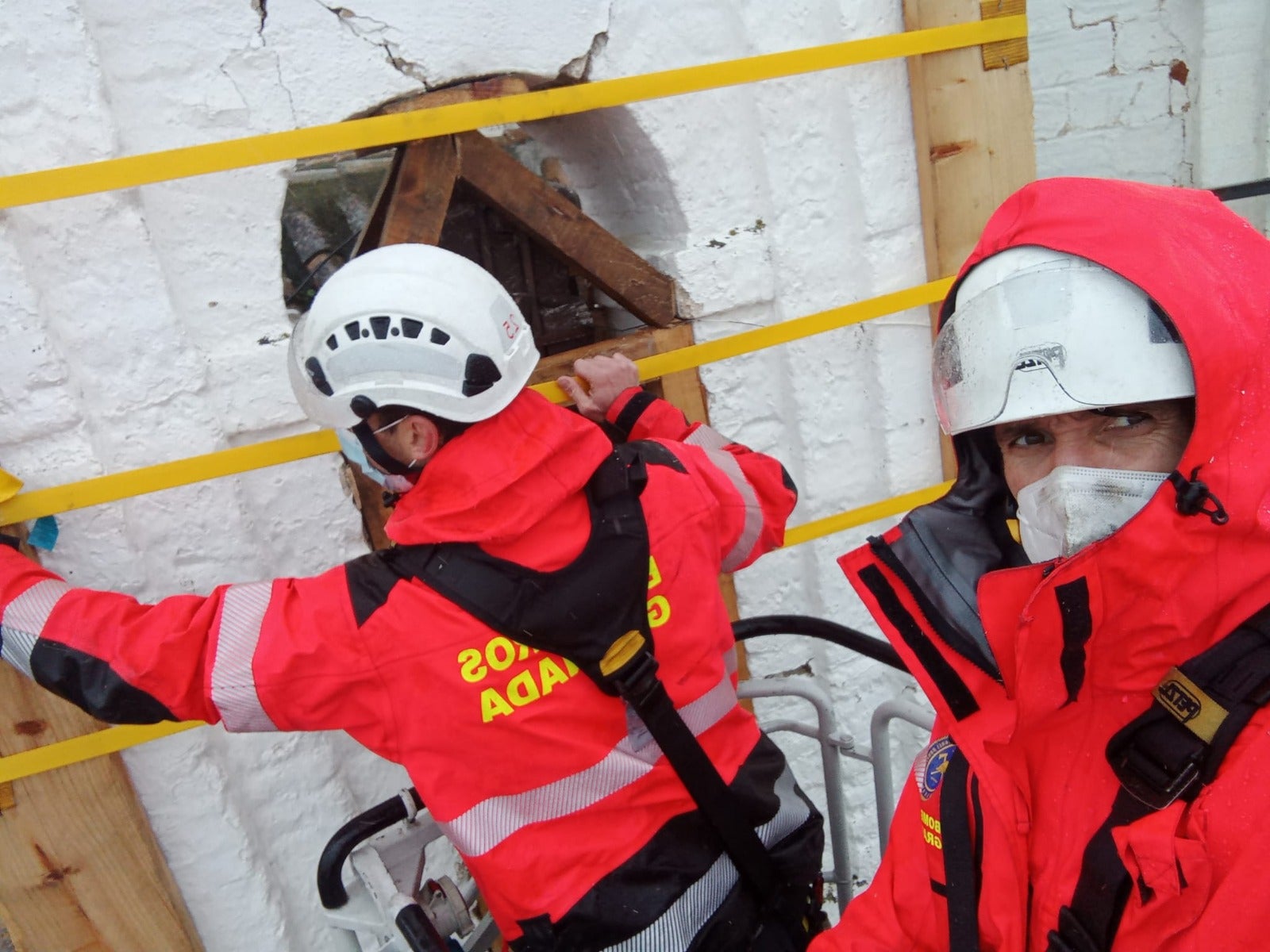 Bomberos de Granada: tres décadas de rescates y servicio