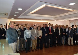 Empresarios jienenses en la reunión de la junta directiva de la CEJ.