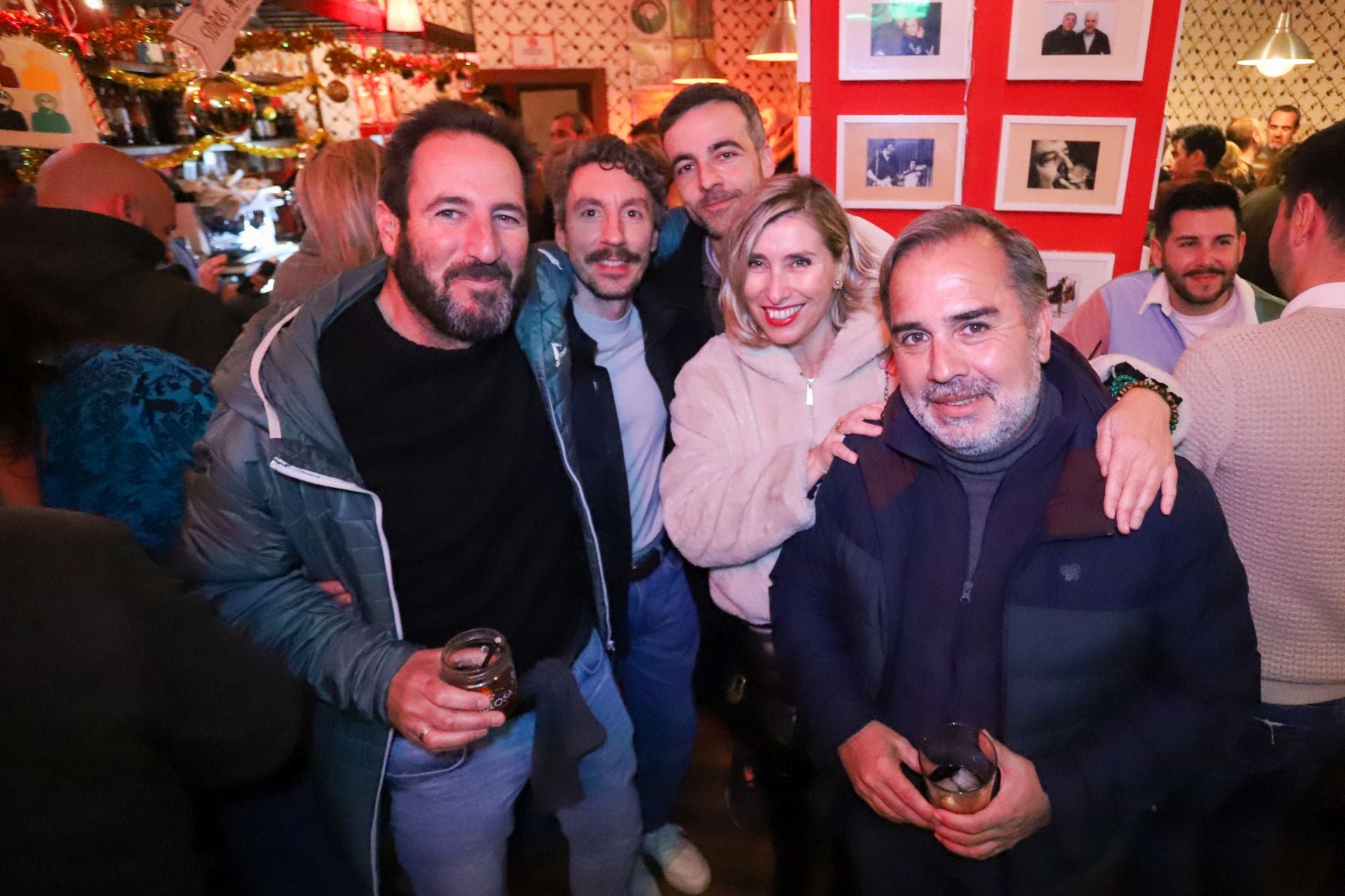 La &#039;Tardevieja&#039; en Granada, una tradición que crece cada año