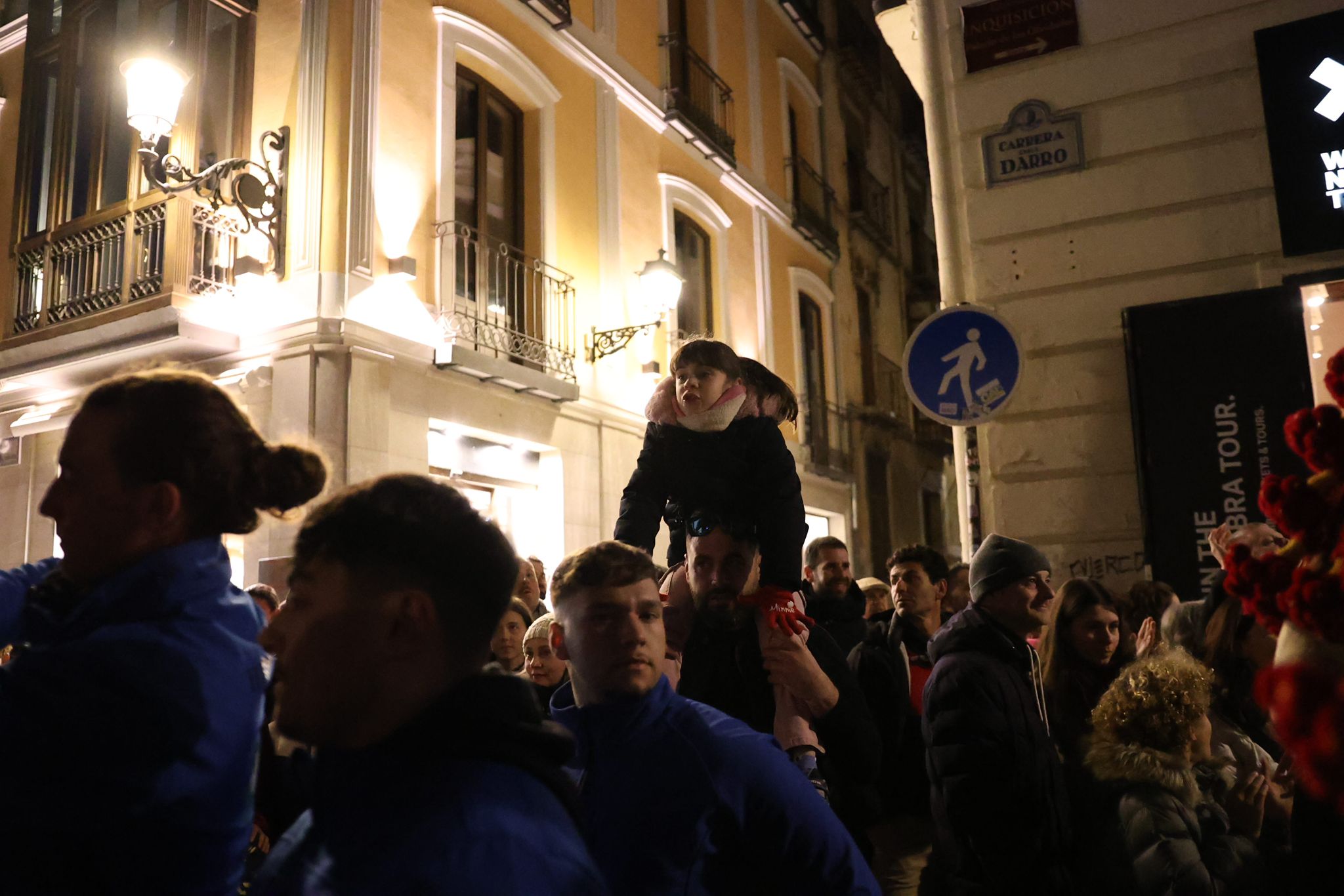 Las imágenes que no has visto de la cabalgata del Heraldo en Granada