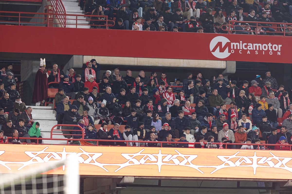 Encuéntrate en Los Cármenes en el partido ante el Getafe