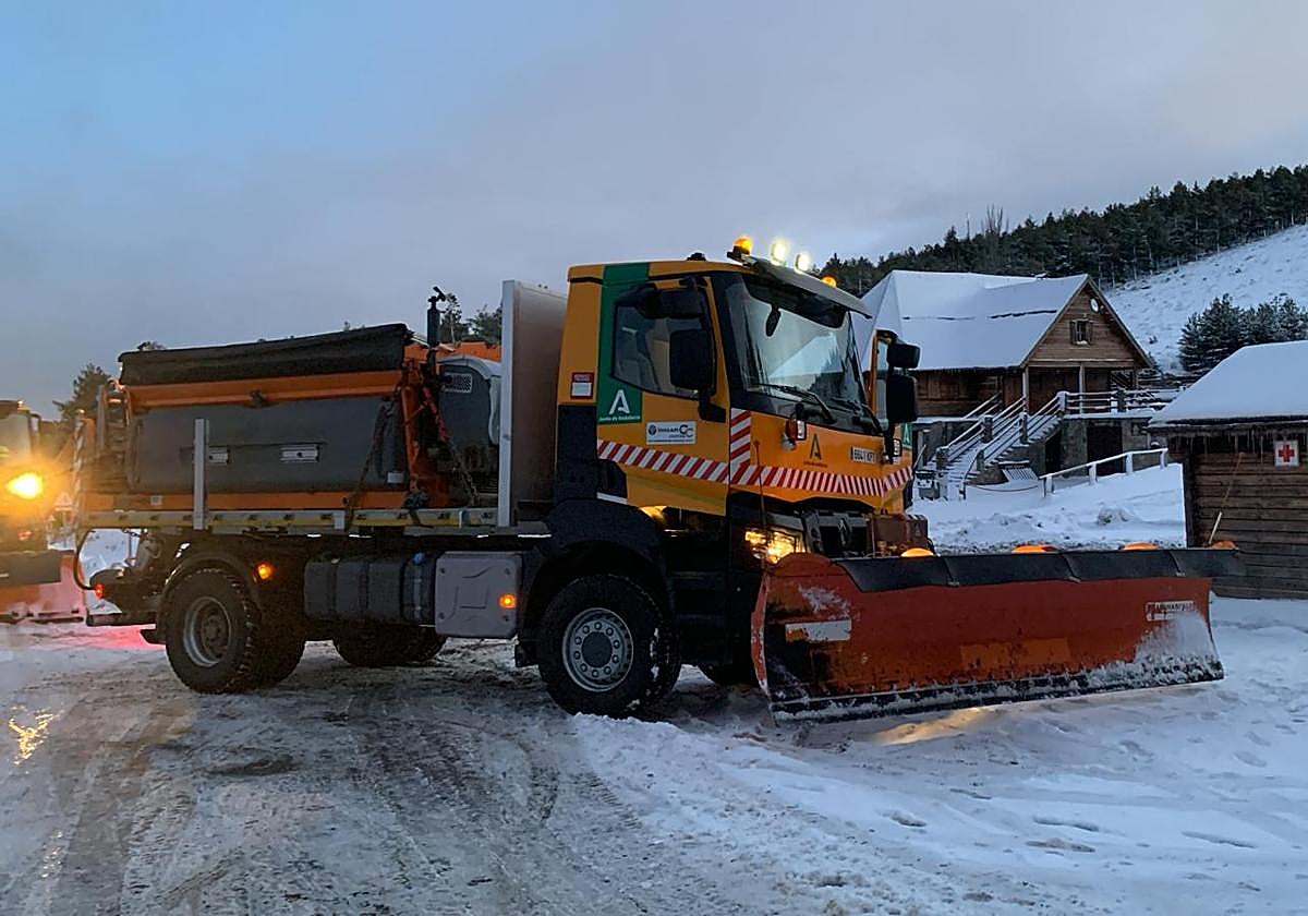 La Junta adjudica por 8,5 millones la conservación de 268 kilómetros de carreteras de Granada