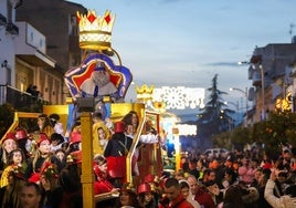 Las mejores imágenes de la cabalgata de los Reyes Magos en Pinos Puente