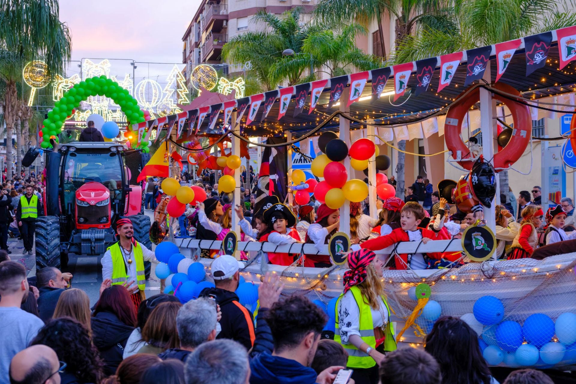 Así se ha vivido la cabalgata de los reyes Magos en Motril