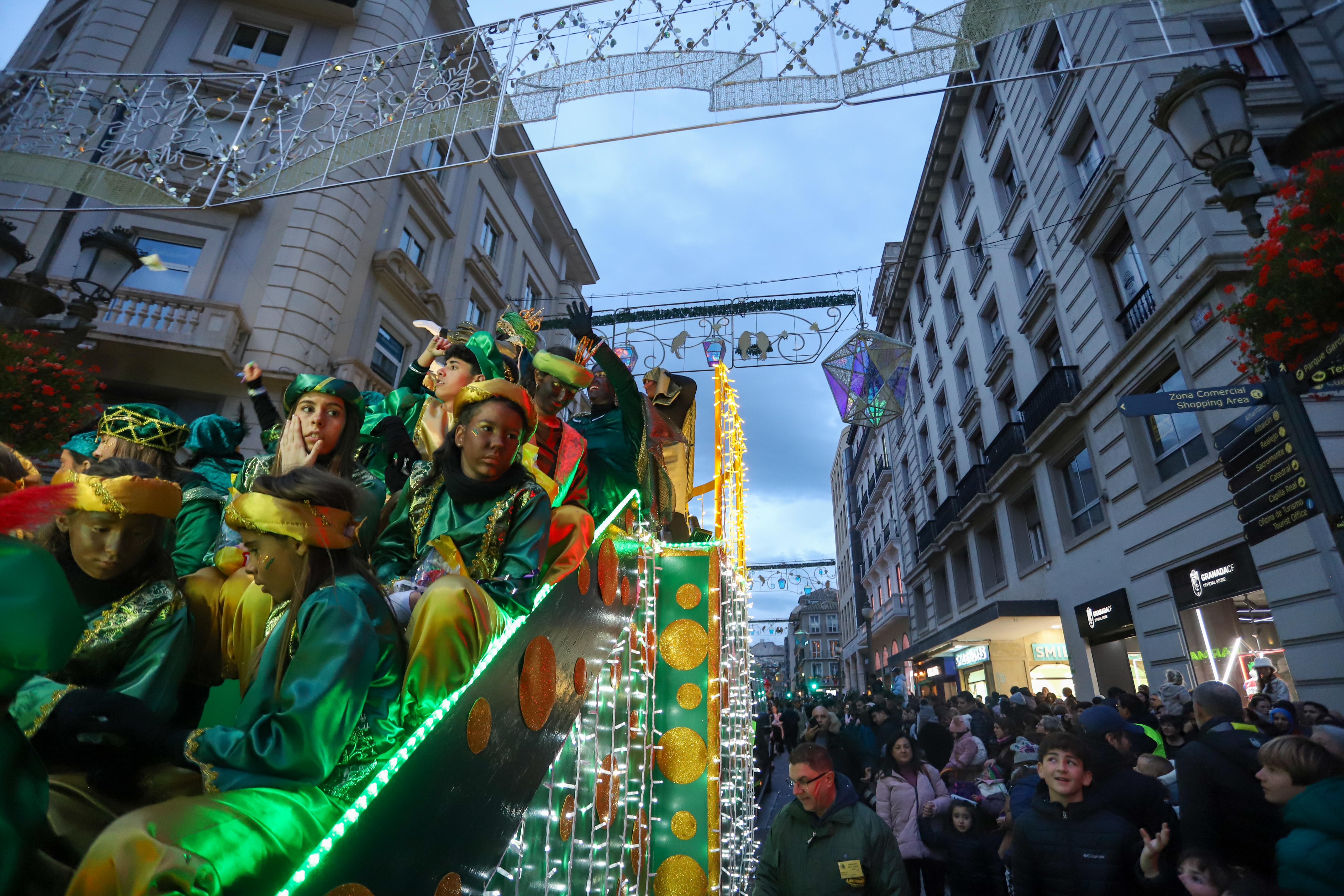 La Cabalgata de Reyes de Granada vista desde dentro