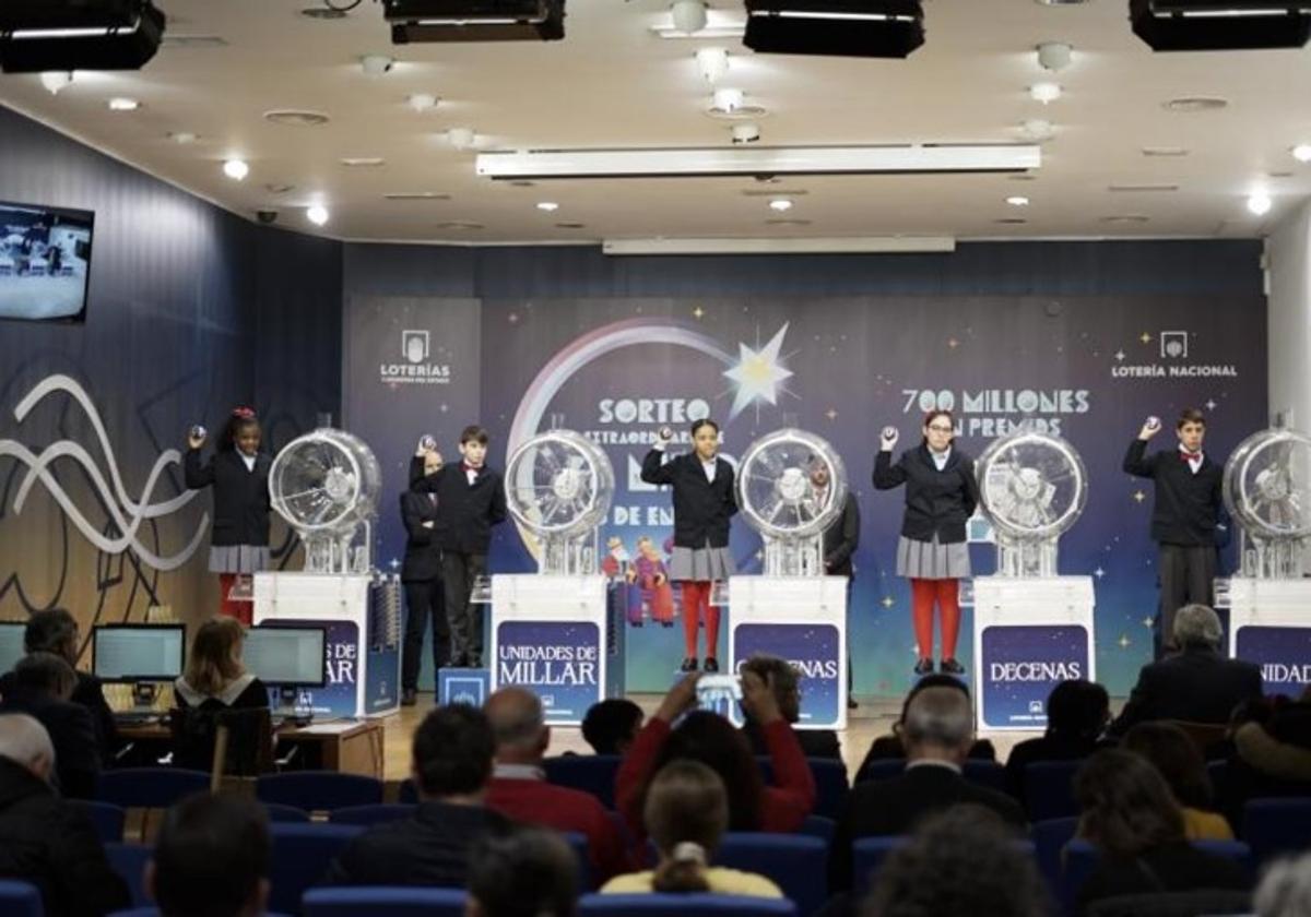 El segundo premio del Sorteo de Lotería de El Niño, el 06766, cae en Granada, Atarfe y Almuñécar