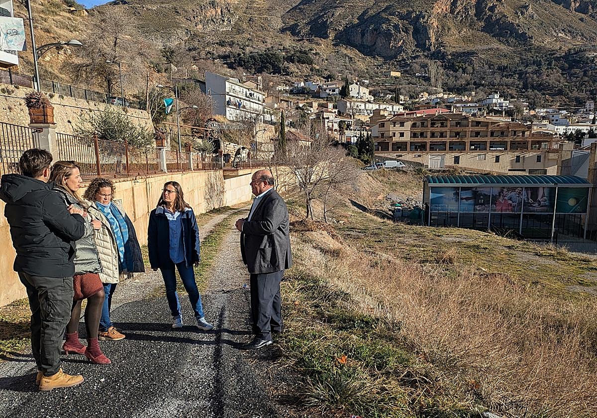 Güéjar Sierra adjudica la redacción del proyecto para construir una piscina semiolímpica