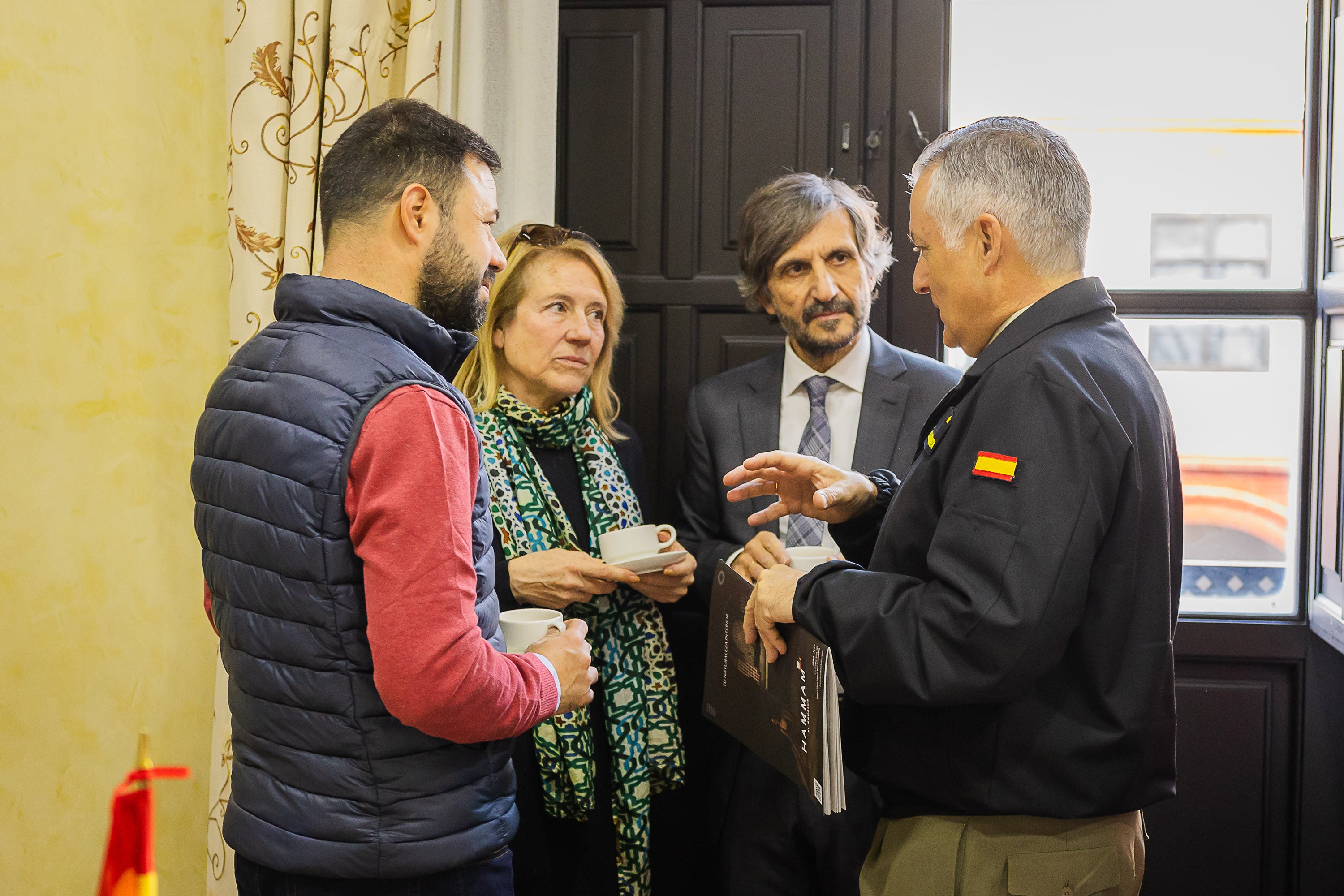 Las imágenes del encuentro entre el Madoc y los medios de comunicación de Granada