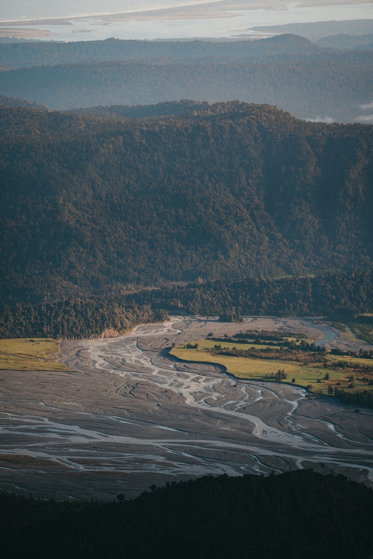 Las espectaculares imágenes del granadino que recorre Nueva Zelanda en bicicleta