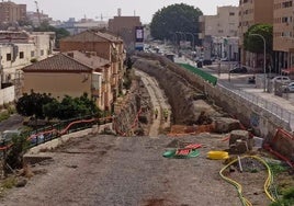 Calle Ferrobús, en obras.