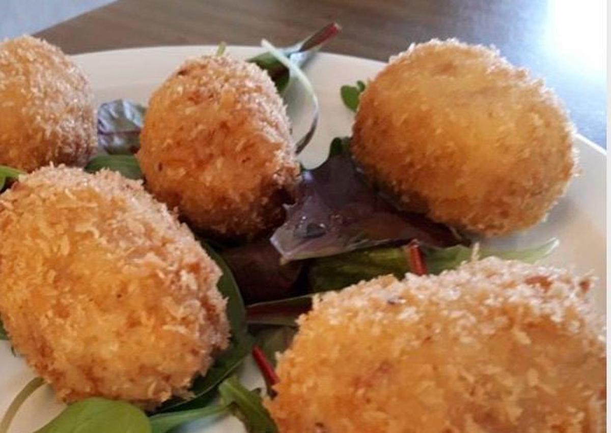 Imagen secundaria 1 - El restaurante de Granada que celebra el día de la croqueta con una variedad «misteriosa»